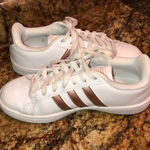 Adidas Cloudfoam sneakers (rose gold), 6.5 size